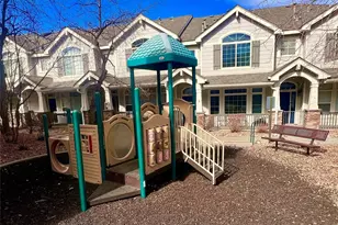 8391 Stonybridge Cir, Highlands Ranch, CO 80126 - Photo 4