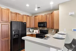 8391 Stonybridge Cir, Highlands Ranch, CO 80126 - Photo 10