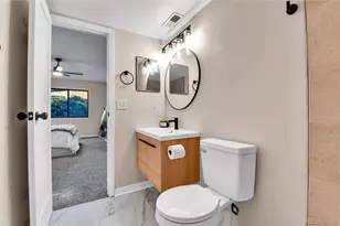 906 S Walden St, Aurora, CO 80017 - Photo 16