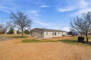 424 Zante Way, Lochbuie, CO 80603 - Photo 6