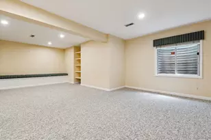 72 Falcon Hills Dr, Highlands Ranch, CO 80126 - Photo 40