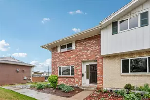 9183 E Oxford Dr, Denver, CO 80237 - Photo 2