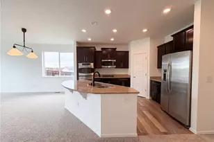 8585 Raspberry Dr, Longmont, CO 80504 - Photo 12