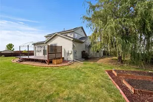 8585 Raspberry Dr, Longmont, CO 80504 - Photo 50
