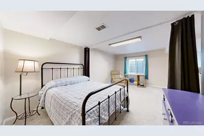 2161 E Phillips Lane, Centennial, CO 80122 - Photo 28