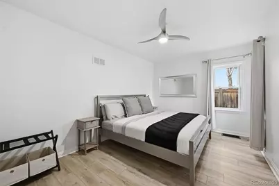 2010 S Saint Paul Street, Denver, CO 80210 - Photo 14