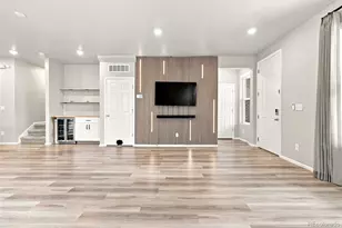 18292 E Kansas Pl, Aurora, CO 80017 - Photo 6