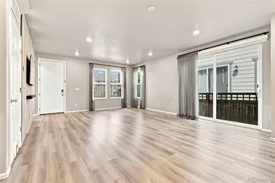 18292 E Kansas Place, Aurora, CO 80017 - Photo 10