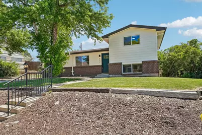 862 S Simms Street, Lakewood, CO 80228 - Photo 2