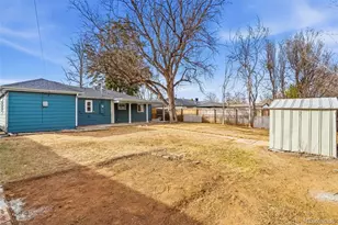 1084 Vaughn St, Aurora, CO 80011 - Photo 24