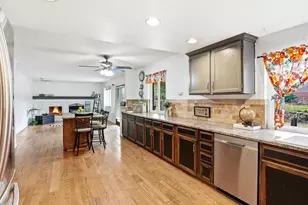 3838 E Phillips Cir, Centennial, CO 80122 - Photo 6