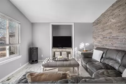 1635 Ensenada Way, Aurora, CO 80011 - Photo 8