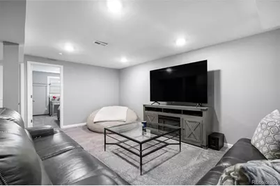 1635 Ensenada Way, Aurora, CO 80011 - Photo 22