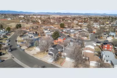1635 Ensenada Way, Aurora, CO 80011 - Photo 40