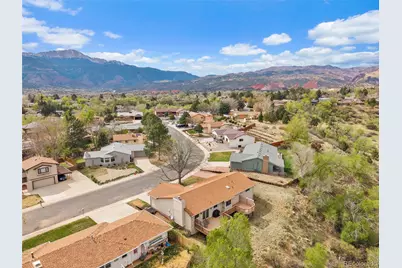 1453 Friendship Lane E, Colorado Springs, CO 80904 - Photo 34