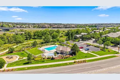7147 S Versailles Street, Aurora, CO 80016 - Photo 6