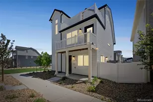 18211 E 51st Ave, Denver, CO 80249 - Photo 2