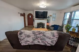 7201 Dahlia St, Commerce City, CO 80022 - Photo 2