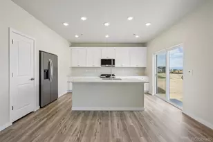 19053 E 93rd Pl, Commerce City, CO 80022 - Photo 6