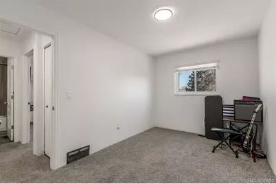 19583 E Buchanan Place, Aurora, CO 80011 - Photo 18