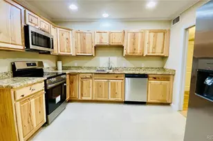 903 Quentin St, Aurora, CO 80011 - Photo 6