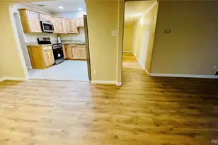903 Quentin St, Aurora, CO 80011 - Photo 12