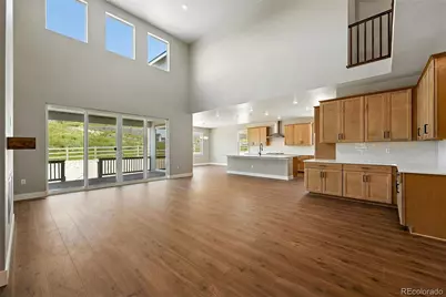 1694 Fox Trotter Point, Castle Rock, CO 80104 - Photo 4