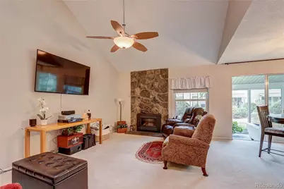 2784 S Heather Gardens Way, Aurora, CO 80014 - Photo 6