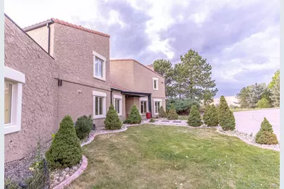8095 S Oak Hill Circle, Aurora, CO 80016 - Photo 4