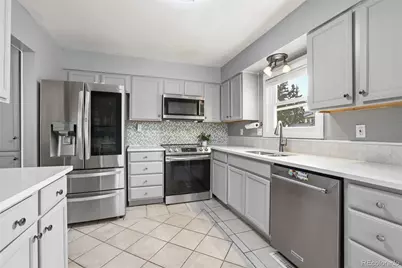 3949 S Hannibal Street, Aurora, CO 80013 - Photo 16
