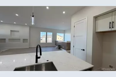 7440 Woodchest Street, Strasburg, CO 80136 - Photo 6