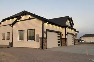7440 Woodchest St, Strasburg, CO 80136 - Photo 4