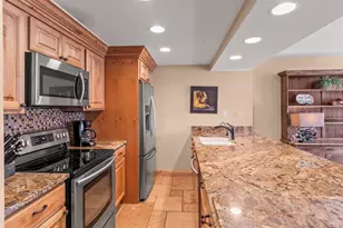 22097 Saints John Rd, Dillon, CO 80435 - Photo 8