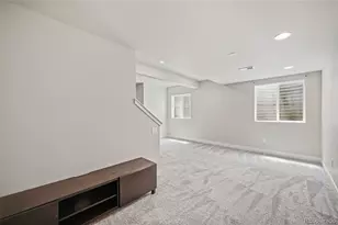 11577 E 25th Ave, Aurora, CO 80010 - Photo 36