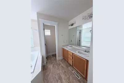 19268 E Caspian Place, Aurora, CO 80013 - Photo 22