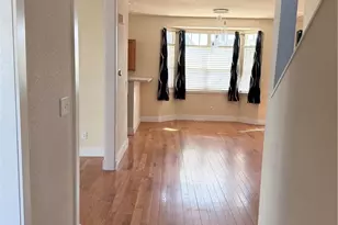 19268 E Caspian Pl, Aurora, CO 80013 - Photo 4