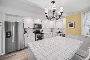 7936 S Niagara Ct, Centennial, CO 80112 - Photo 8