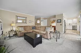 7936 S Niagara Ct, Centennial, CO 80112 - Photo 6