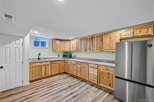 3145 S Akron St, Denver, CO 80231 - Photo 32