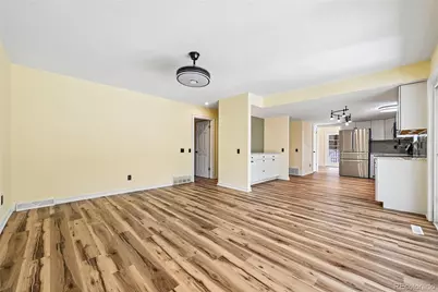 3145 S Akron Street, Denver, CO 80231 - Photo 8