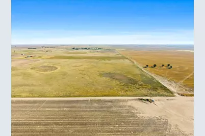 70044 E 38th Avenue, Byers, CO 80103 - Photo 4