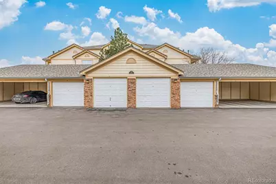 5726 N Genoa Way #301, Aurora, CO 80019 - Photo 36
