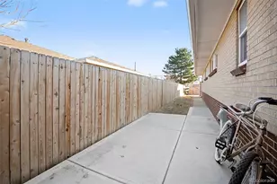 3662 Jasmine St, Denver, CO 80207 - Photo 18