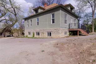 445 Hover St, Longmont, CO 80501 - Photo 2