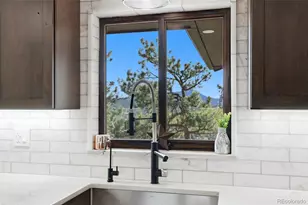 3155 Chestnut Cir, Evergreen, CO 80439 - Photo 10