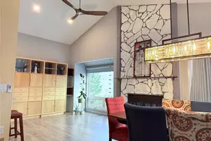 6364 S Grape Ct, Centennial, CO 80121 - Photo 2