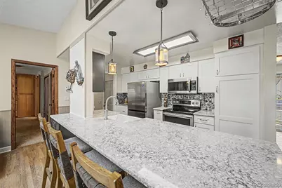 4002 S Argonne Way, Aurora, CO 80013 - Photo 8