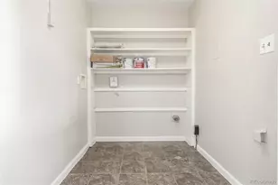 1933 Alton St, Aurora, CO 80010 - Photo 20