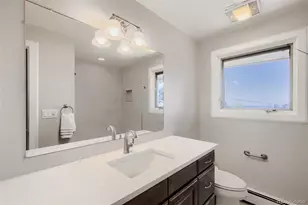 960 S Arbutus St, Denver, CO 80228 - Photo 16