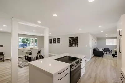 960 S Arbutus Street, Denver, CO 80228 - Photo 8